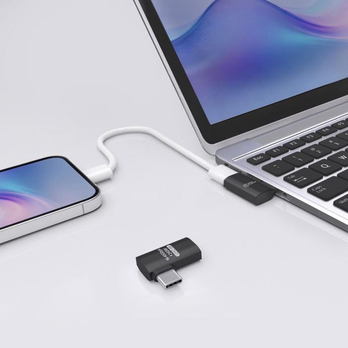 MicroConnect - USB - C hann - hunn vinklet adapter, 240W, 40Gbps - Opsgear